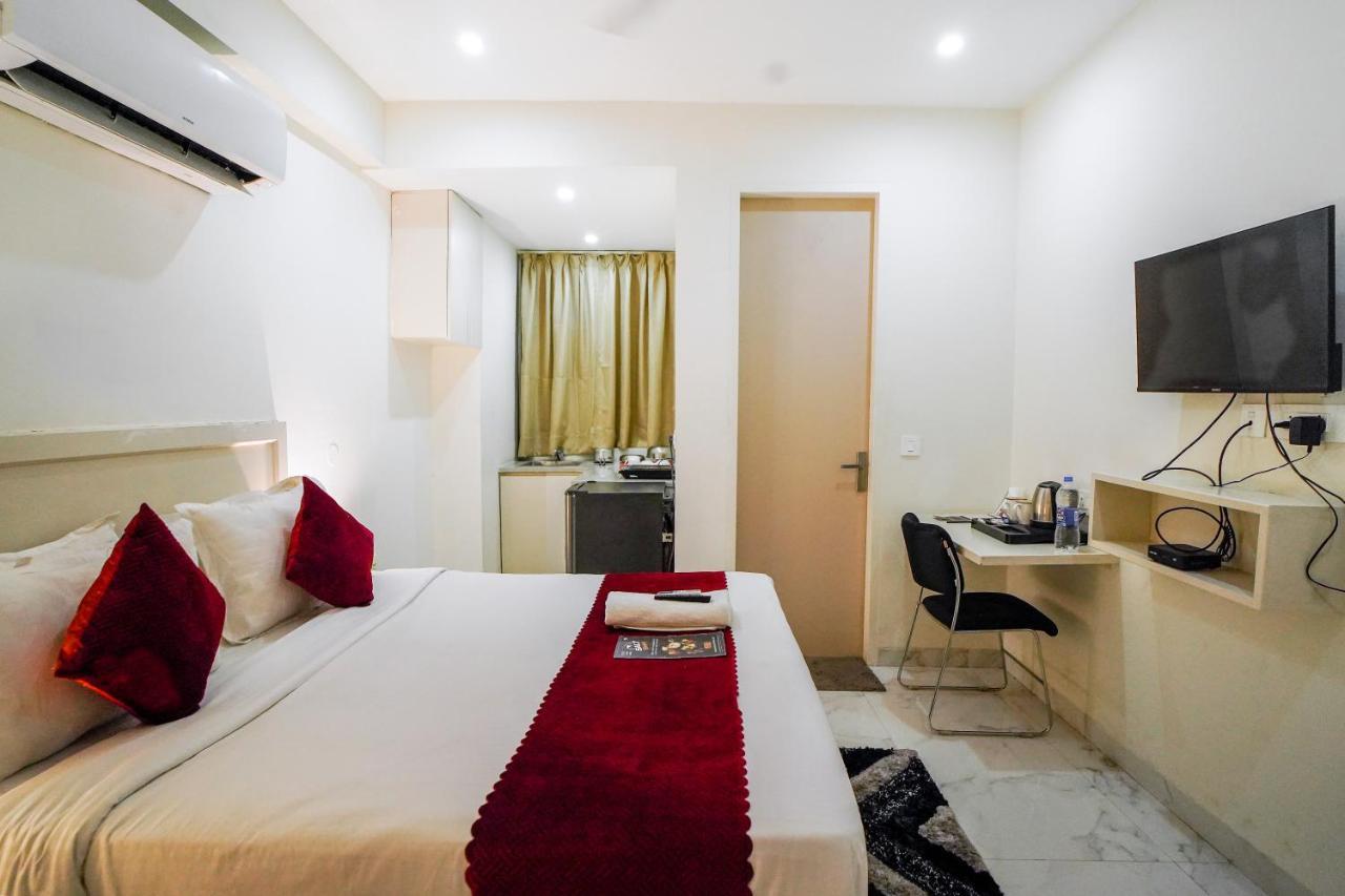 Saltstayz Sector 52 - Ardee City Mall Gurgaon Bagian luar foto