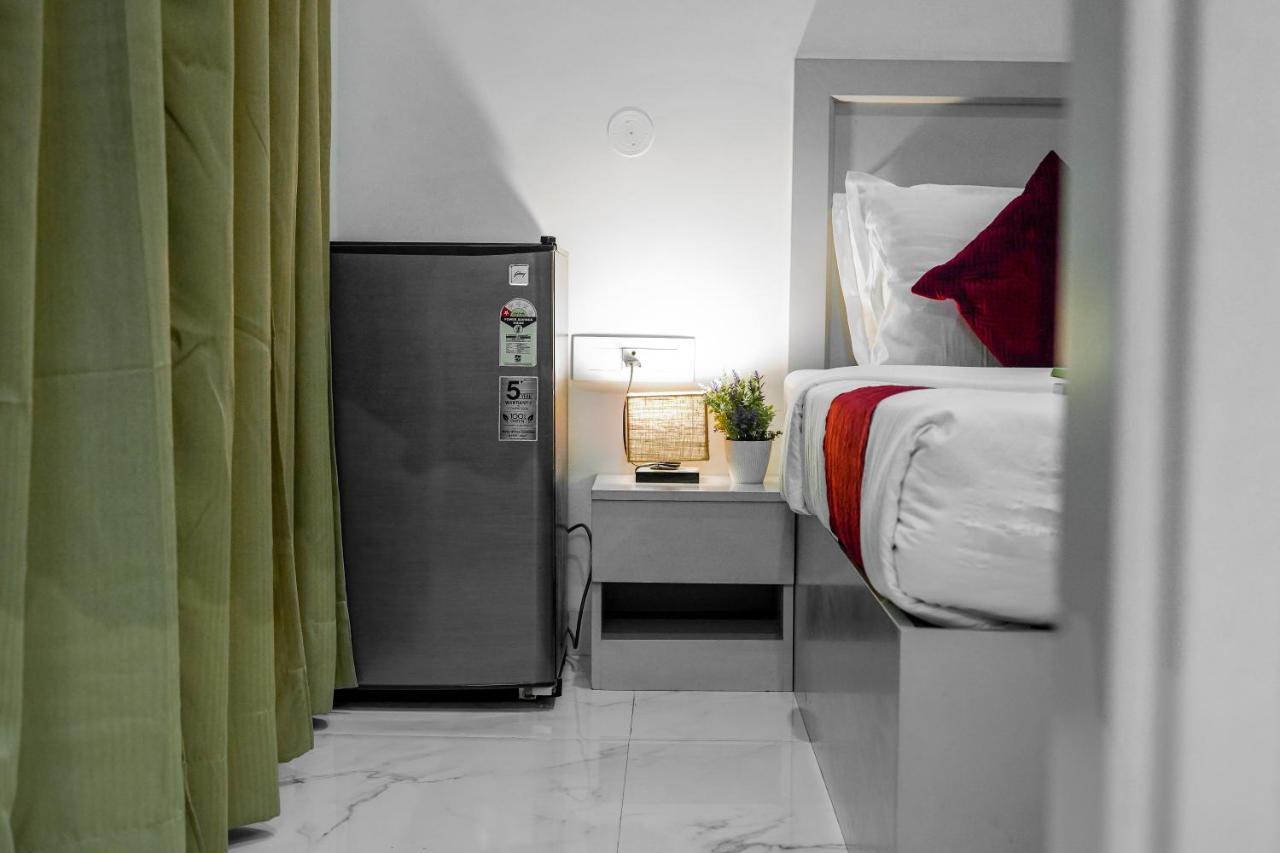 Saltstayz Sector 52 - Ardee City Mall Gurgaon Bagian luar foto